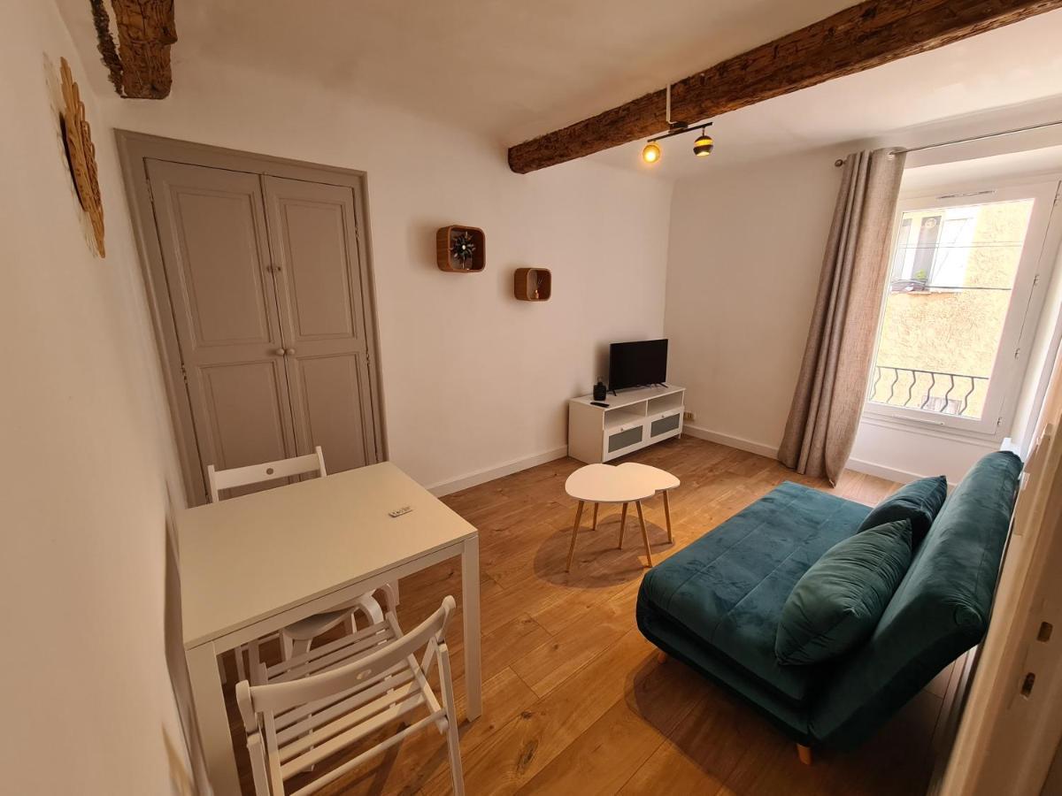 A La Gare ! T2 Hyeres Apartment Exterior photo